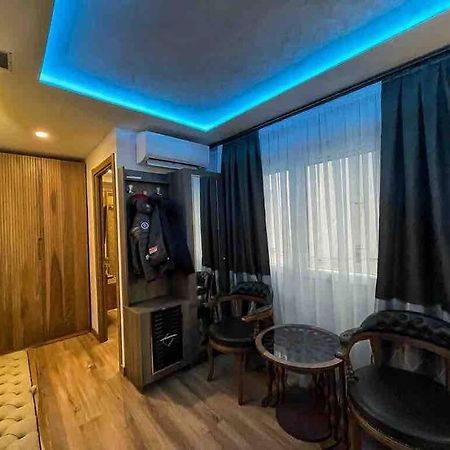 New Luxury 3-Bedroom Apartment Segovia Exterior foto